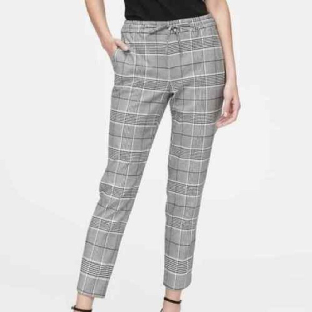 Banana Republic • Hayden Menswear Black White Plaid Trousers